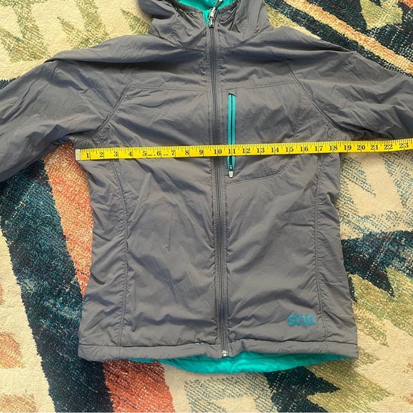 M/Stio Reversible Jacket - Picture 5 of 5